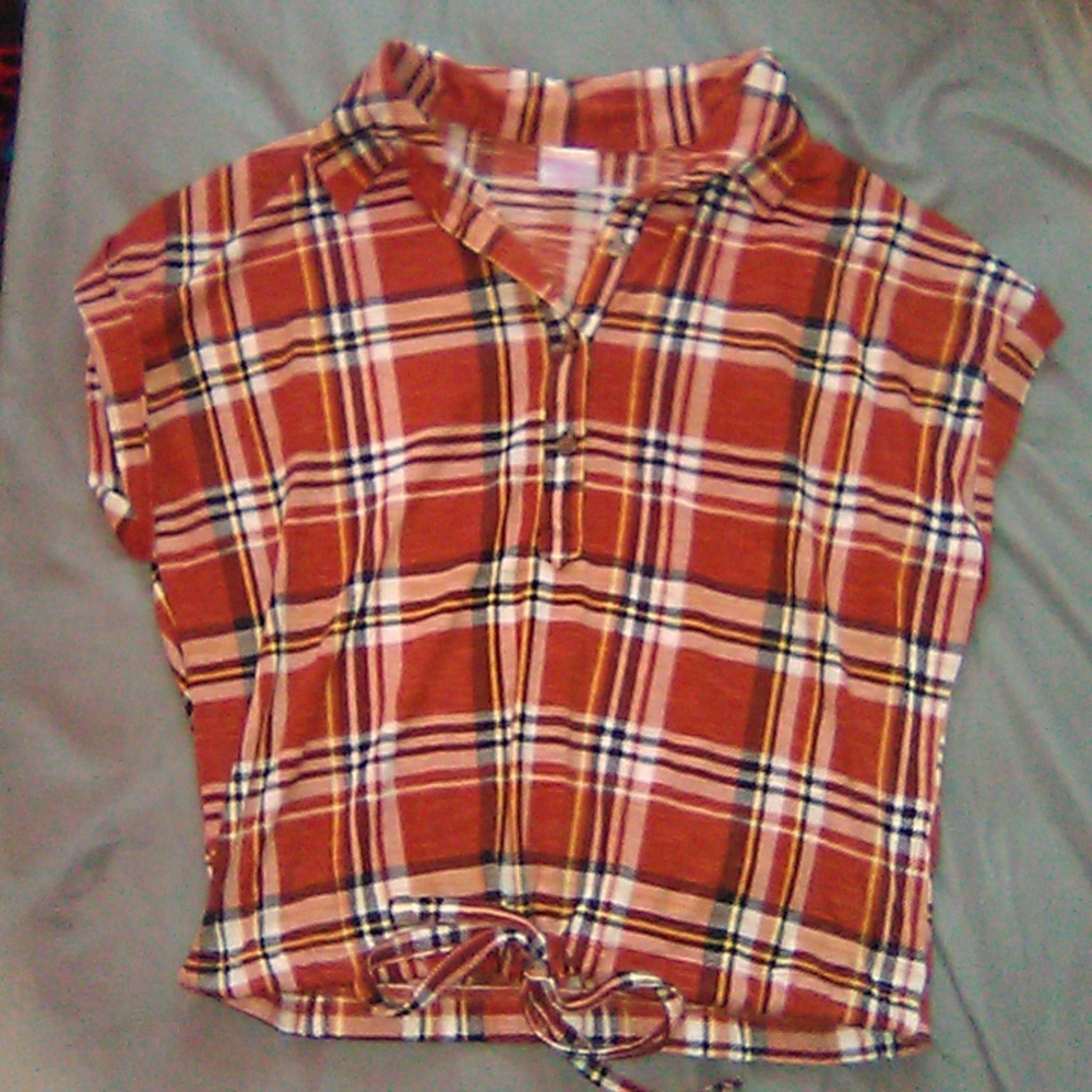 Brown and yellow t-shirt flannel